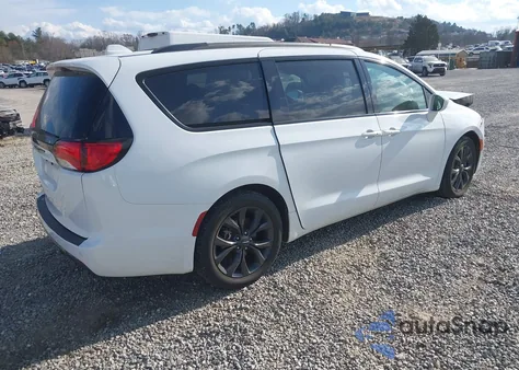 2018 Chrysler Pacifica Touring Plus from USA, damaged, VIN 2C4RC1FG4JR334032